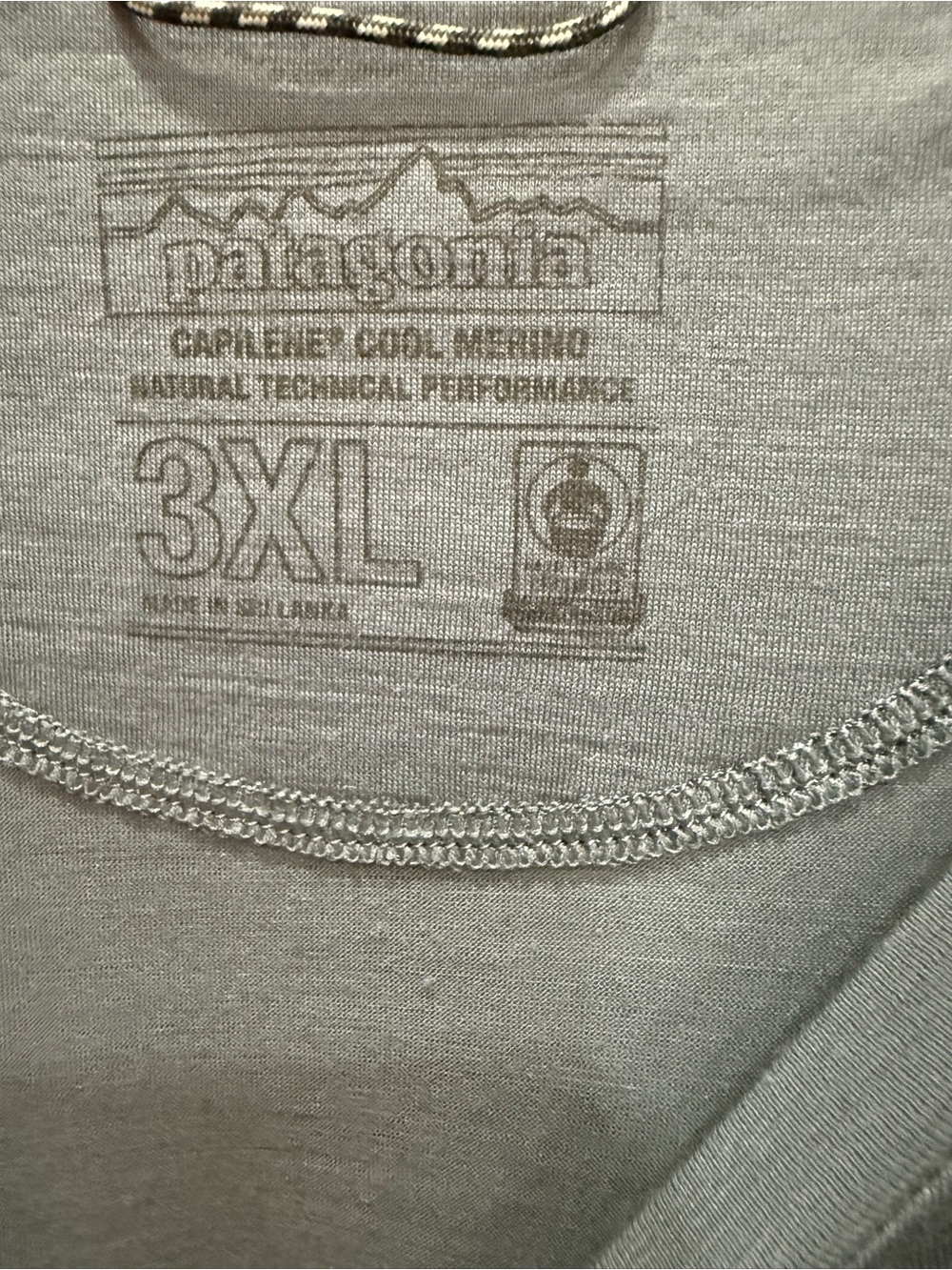 Patagonia Men’s Short Sleeve Tee in Slate Blue Gray - Picture 3 of 5